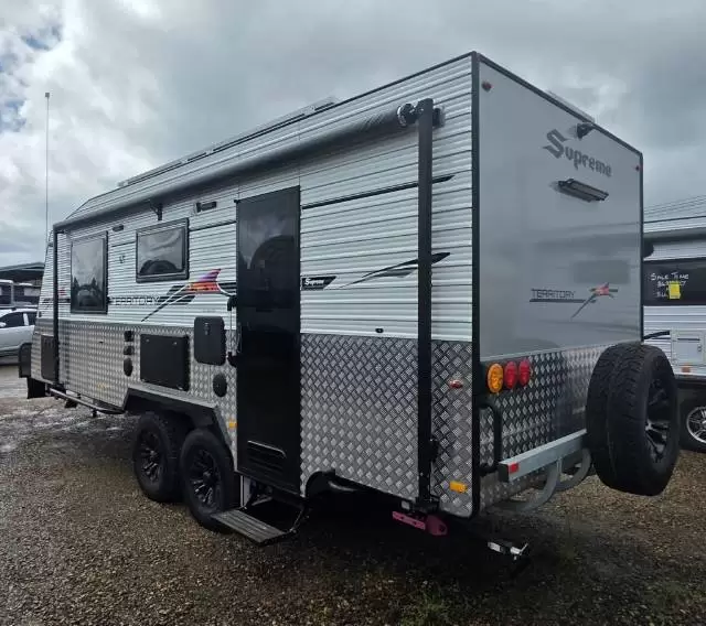 USED 2022 SUPREME CLASSIC TERRITORY