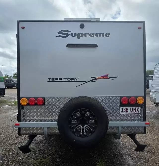USED 2022 SUPREME CLASSIC TERRITORY