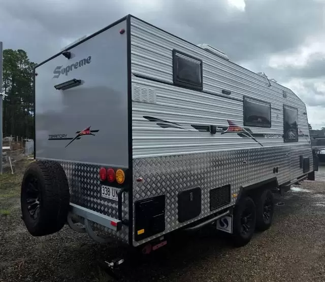 USED 2022 SUPREME CLASSIC TERRITORY