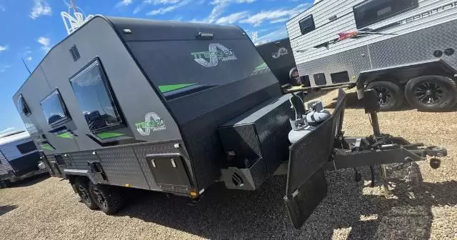 USED 2023 TRACKVAN EXTREME OFF ROAD 19′