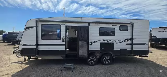 USED 2017 BLUE SKY GRANDE