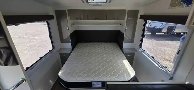 USED 2017 BLUE SKY GRANDE