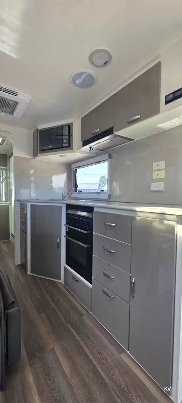 USED 2017 BLUE SKY GRANDE