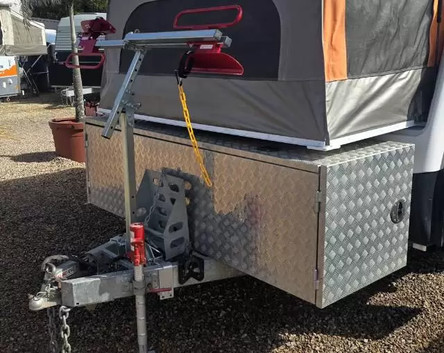 USED 2018 JAYCO BASESTATION