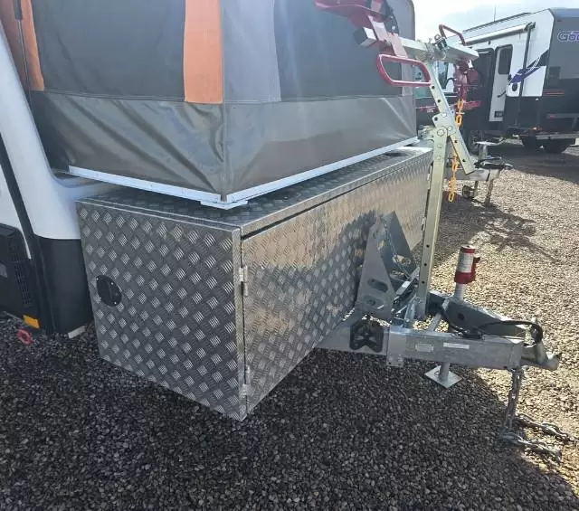 USED 2018 JAYCO BASESTATION