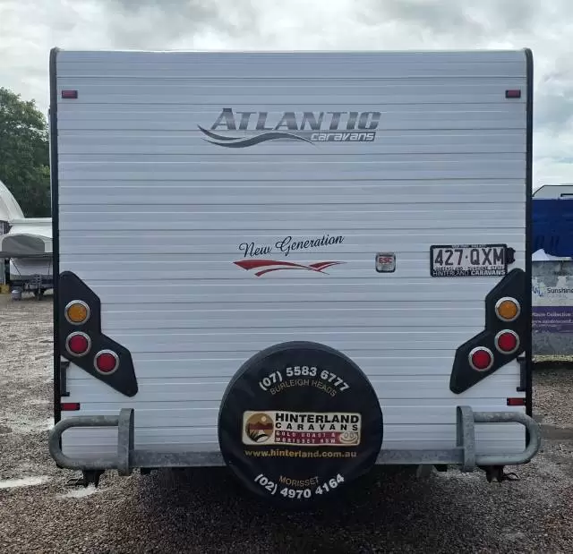 https://media-caravea.syd1.digitaloceanspaces.com/caravans/33EC17962/image-4.webp?q=uXC6AbhgcV