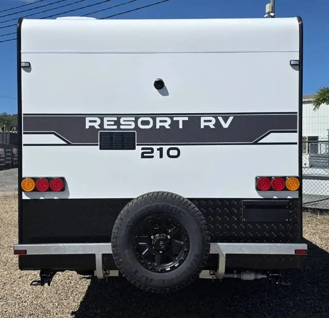 https://media-caravea.syd1.digitaloceanspaces.com/caravans/33EC18114/image-4.webp?q=r8qVjM0SVC