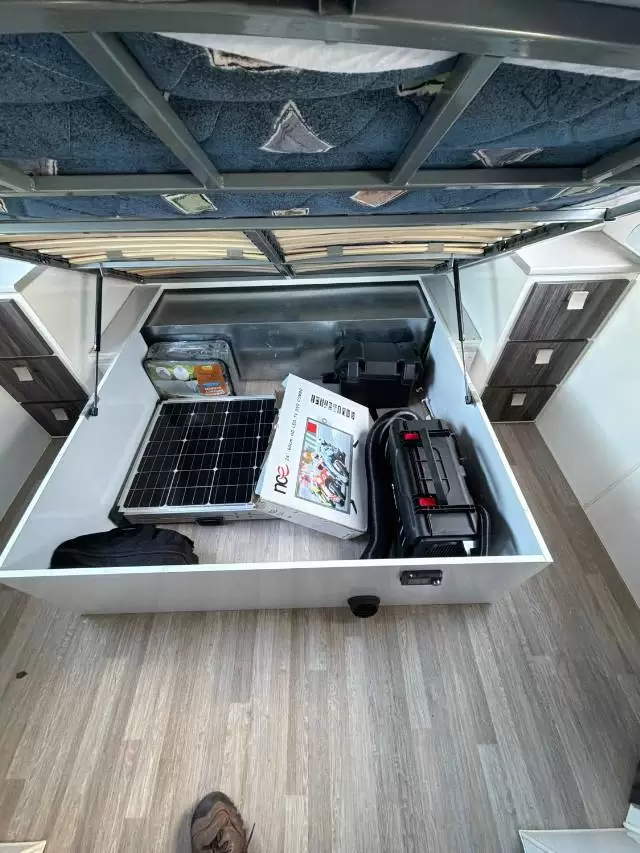 USED 2017 ESSENTIAL CARAVANS CRUISER