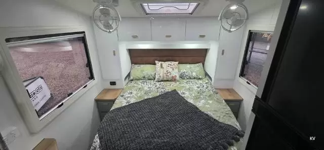 NEW 2026 OPTION RV TRACTION  20′ R/D