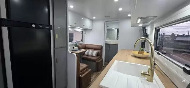 NEW 2026 OPTION RV TRACTION  20′ R/D
