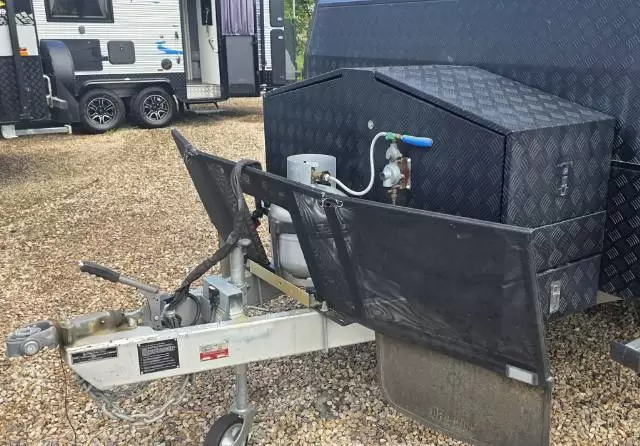 https://media-caravea.syd1.digitaloceanspaces.com/caravans/33EC18914/image-1.webp?q=8qR7KicLsi