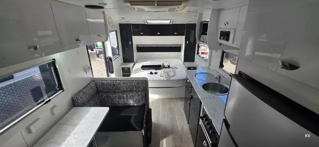 USED 2019 OPTION RV TORNADO 18’6″