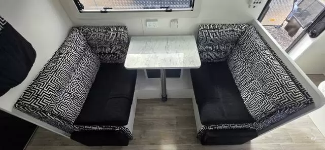 USED 2019 OPTION RV TORNADO 18’6″
