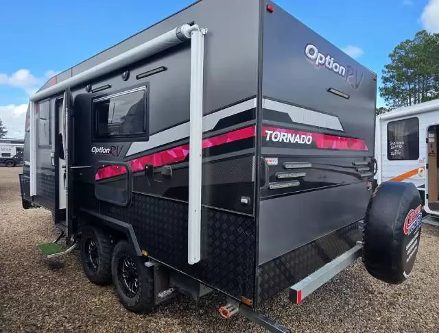 https://media-caravea.syd1.digitaloceanspaces.com/caravans/33EC18914/image-5.webp?q=pXWhXTJneO