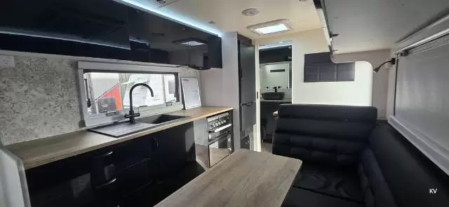 USED 2025 REMBRANDT CARAVANS DANAE LX