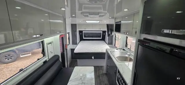 USED 2023 SNOWY RIVER SRC22F