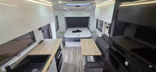 USED 2024 PRIME EDGE CARAVANS ODYSSEY 21’6 BUNK