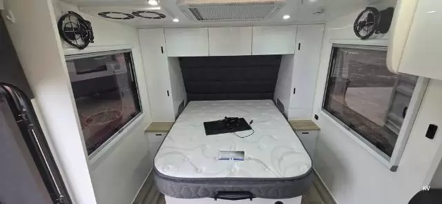 USED 2024 PRIME EDGE CARAVANS ODYSSEY 21’6 BUNK