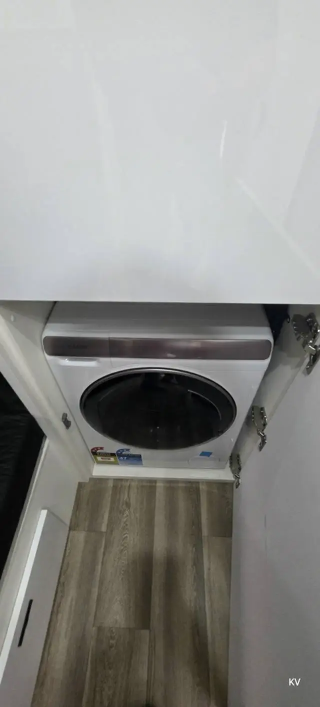 USED 2024 PRIME EDGE CARAVANS ODYSSEY 21’6 BUNK