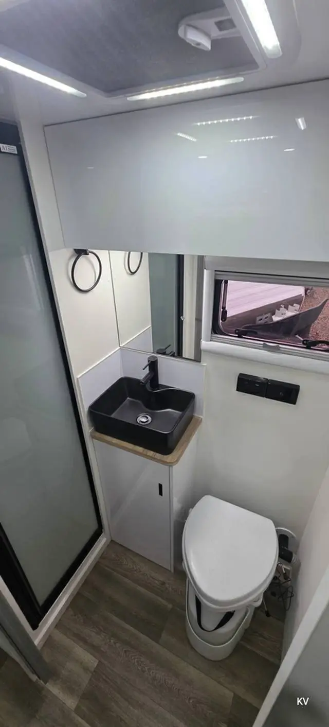 USED 2024 PRIME EDGE CARAVANS ODYSSEY 21’6 BUNK