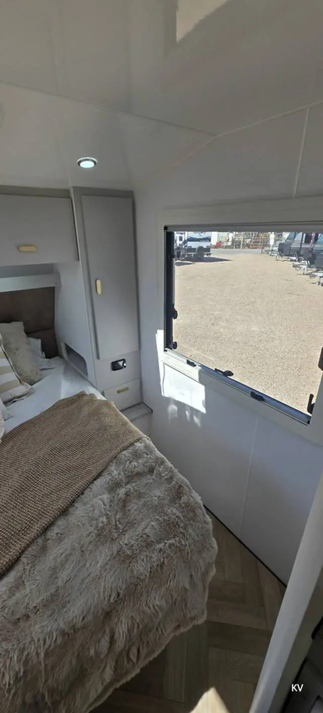 NEW 2026 OPTION RV TRACTION 22RC MY26