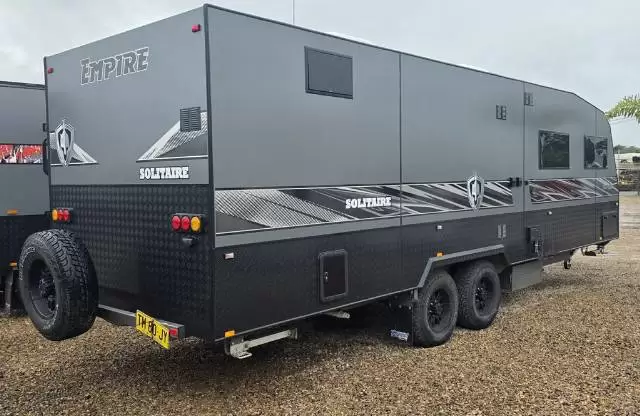 USED 2025 EMPIRE LUXOR 24′