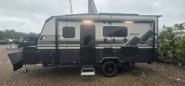 https://media-caravea.syd1.digitaloceanspaces.com/caravans/33EC19676/image-3.webp?q=VxNw8iX8NN