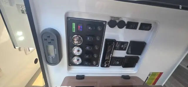 USED 2022 AUSTRACK CAMPERS TANAMI X13
