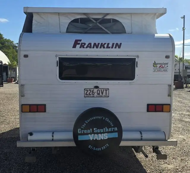 USED 2008 FRANKLIN BELAIRE POPTOP 17′