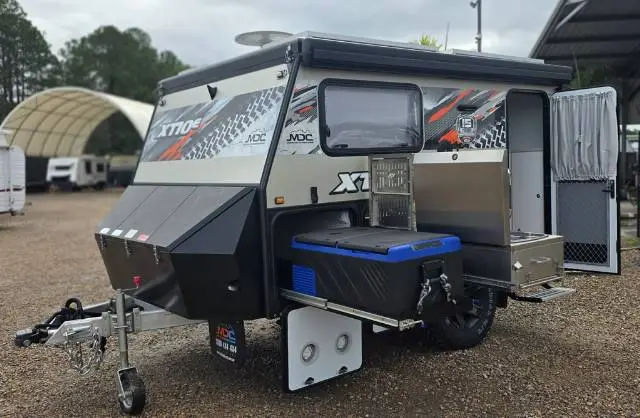 USED 2025 MDC XT10E