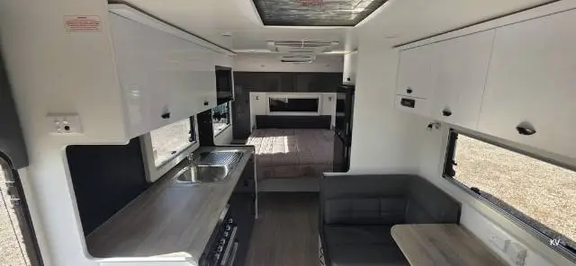 USED 2023 NEWLANDS LUX
