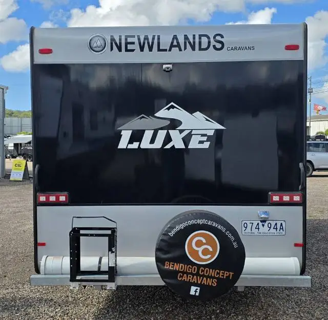 USED 2023 NEWLANDS LUX