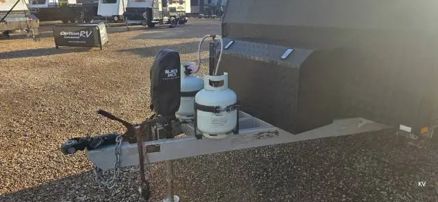 https://media-caravea.syd1.digitaloceanspaces.com/caravans/33EC20570/image-1.webp?q=sRCd1L6JPl