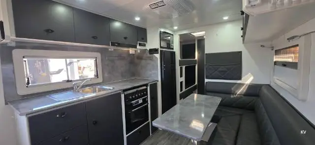 USED 2021 FAIR DINKUM CARAVANS XPLORE 21’6