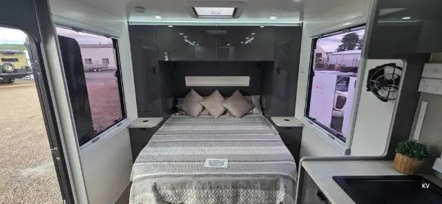 USED 2023 MY DREAM RV DREAMCATCHER
