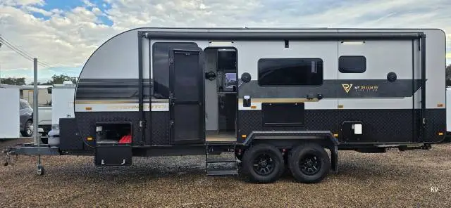 USED 2023 MY DREAM RV DREAMCATCHER