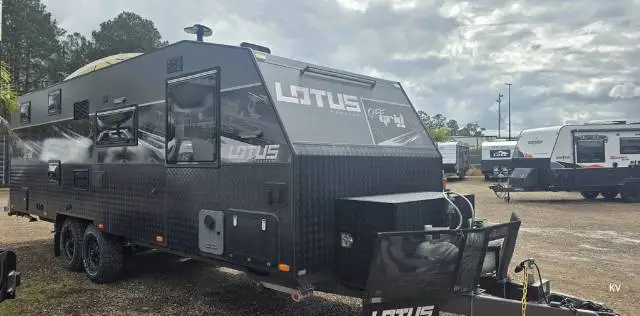USED 2022 LOTUS CARAVANS OFF GRID 246