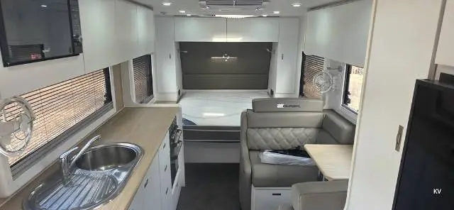 USED 2023 GREAT AUSSIE TOURER 20′