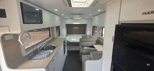 USED 2023 GREAT AUSSIE TOURER 20′
