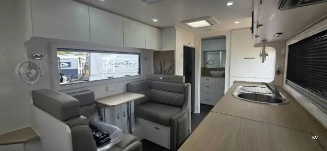 USED 2023 GREAT AUSSIE TOURER 20′