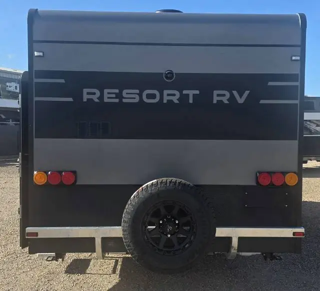 NEW 2026 RESORT RV WHITEHAVEN 20′