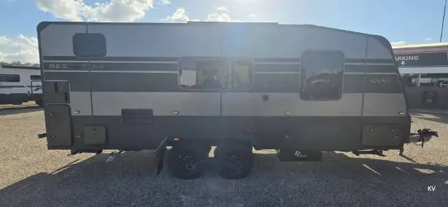 NEW 2026 RESORT RV WHITEHAVEN 20′