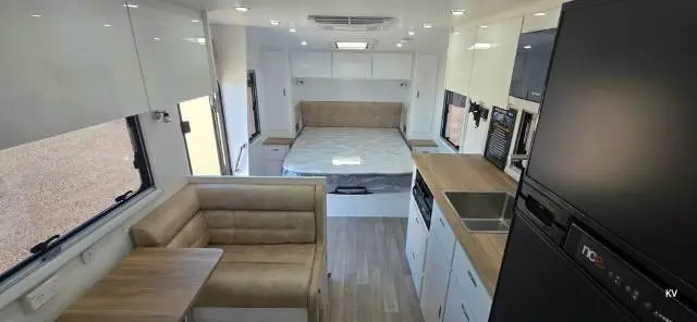NEW 2026 RESORT RV WHITEHAVEN 18’6″