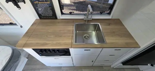 NEW 2026 RESORT RV WHITEHAVEN 18’6″