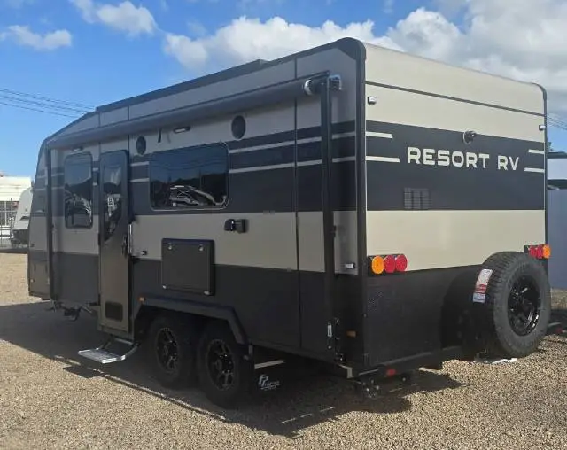 https://media-caravea.syd1.digitaloceanspaces.com/caravans/33EC21849/image-3.webp?q=P1mnX4iofv