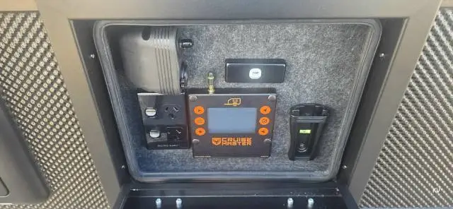 https://media-caravea.syd1.digitaloceanspaces.com/caravans/33EC21851/image-3.webp?q=vphGvlS8Hb