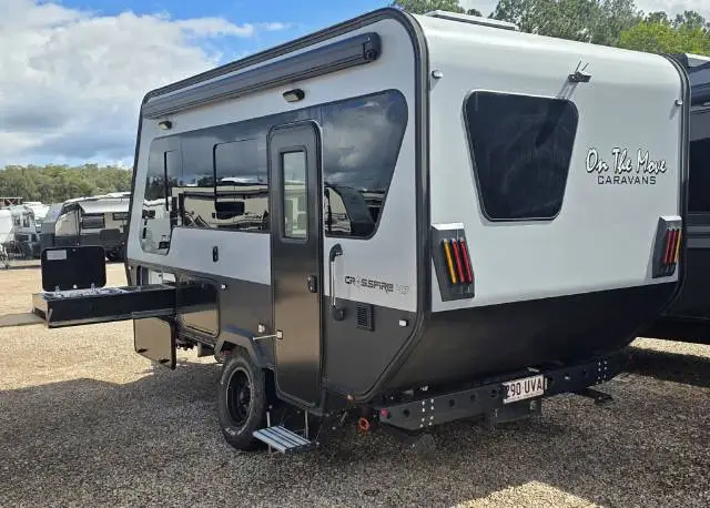 https://media-caravea.syd1.digitaloceanspaces.com/caravans/33EC22000/image-6.webp?q=hUsKKwhNgb