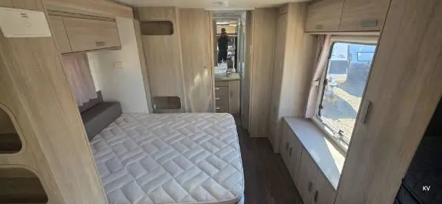 USED 2017 JAYCO STARCRAFT OUTBACK SLIDE OUT