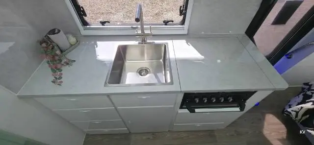 NEW 2026 RESORT RV WHITEHAVEN 18
