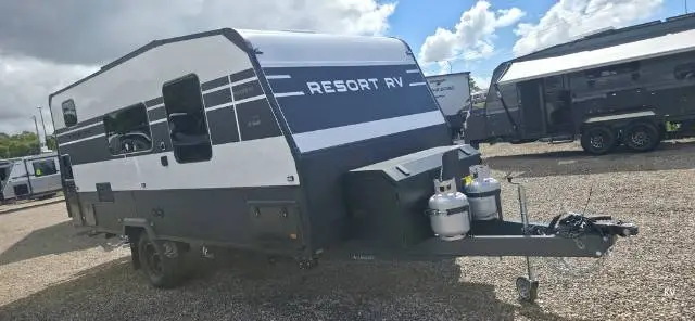 NEW 2026 RESORT RV WHITEHAVEN 18